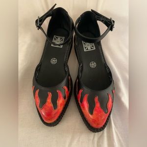 TUKskin Flame Creeper Sandals. Size 9, EU 40. Worn ONCE.